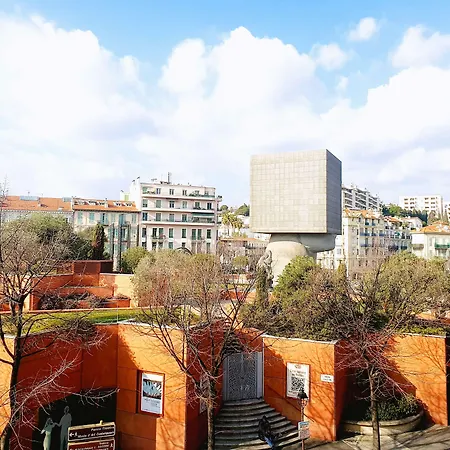 Campanile Centre Acropolis فندق