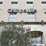 Campanile Centre Acropolis