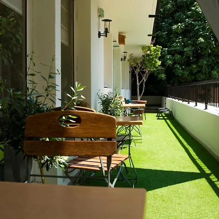 Campanile Centre Acropolis 3* Niza