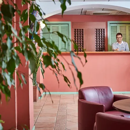 Campanile Centre Acropolis Hotel Niza