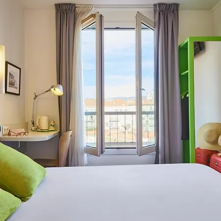 Hotel Campanile Centre Acropolis