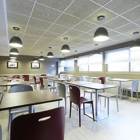 Campanile Centre Acropolis 3* Niza