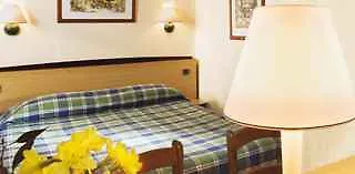 Campanile Centre Acropolis מלון 3*