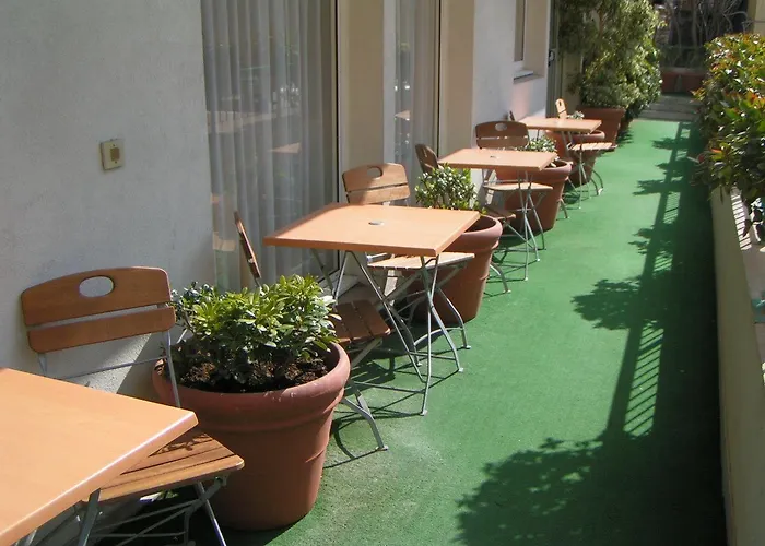 Campanile Centre Acropolis Szálloda Nizza