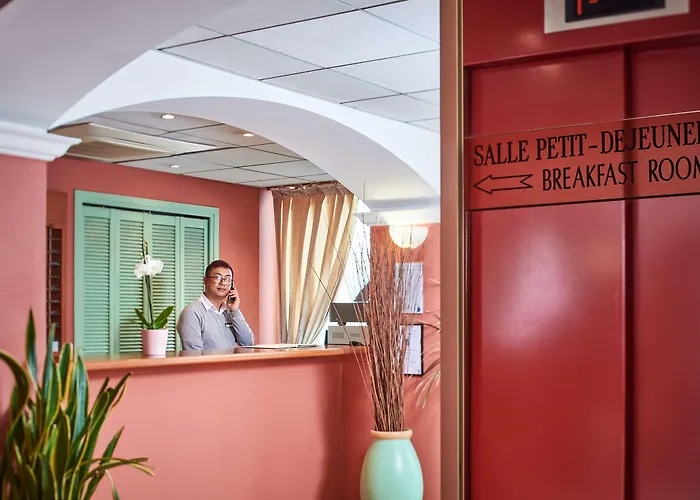 Campanile Centre Acropolis 3* Niza