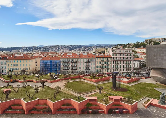 Hotel Campanile Centre Acropolis Niza