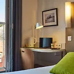 Campanile Centre Acropolis מלון 3*