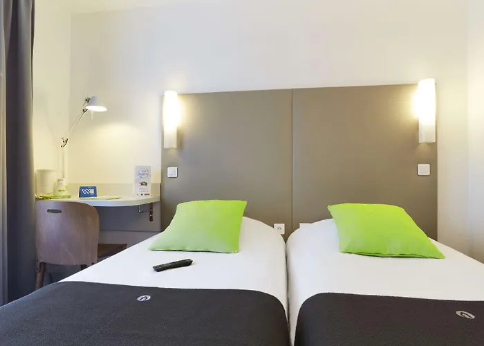 Campanile Centre Acropolis Hotel