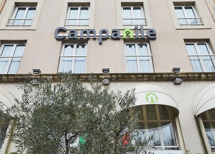 Campanile Centre Acropolis