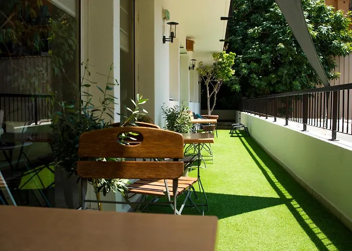 Campanile Centre Acropolis 3* نيس