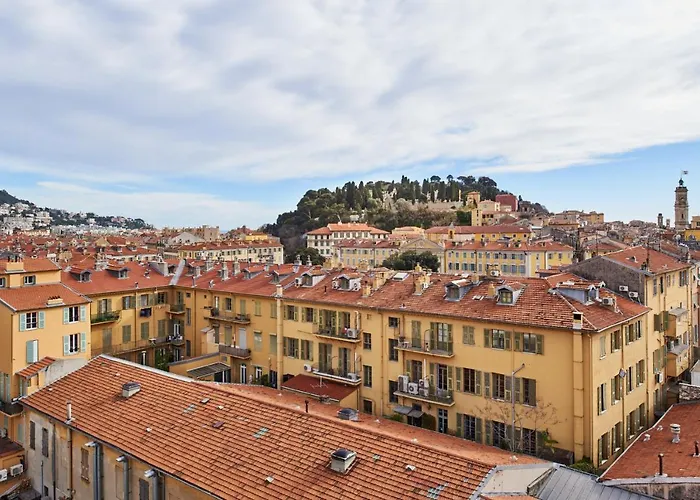 Hotel Campanile Centre Acropolis