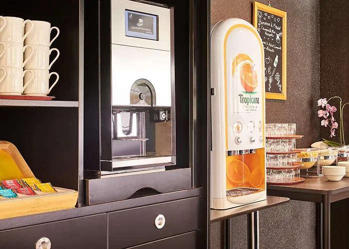 Hotel Campanile Centre Acropolis