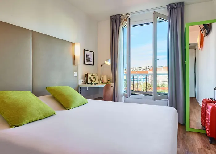 Hotel Campanile Centre Acropolis Nice