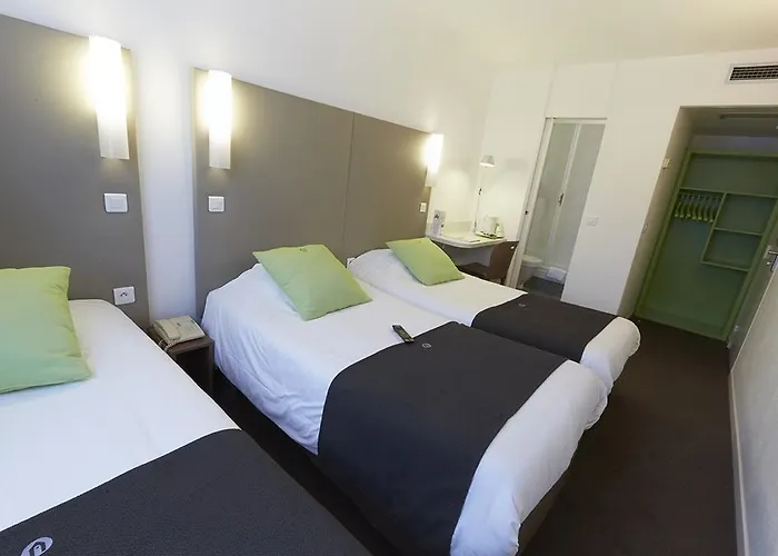 فندق Campanile Centre Acropolis 3*