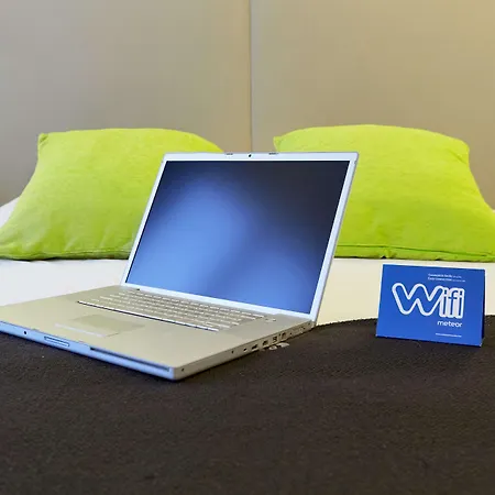 酒店 钟楼尼斯中央阿克罗波利斯酒店 3*